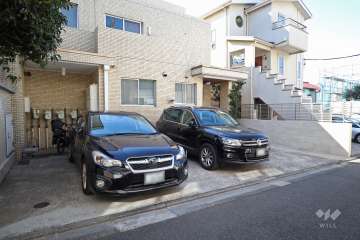 敷地内駐車場（屋外平面式）
