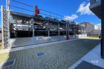 敷地内駐車場（屋外機械式）