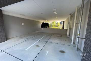 敷地内駐車場（屋内平面式）