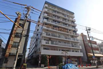 浅草ロイヤルマンションの外観(北西側から)