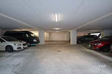 敷地内駐車場(屋内平面式)