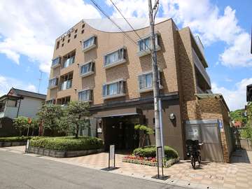 ロイヤル西宮門戸女学院通りの外観（北東側から）