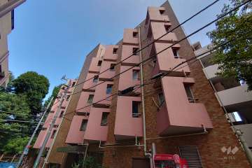 ウエストサイド新宿御苑