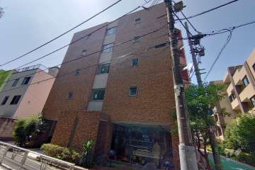 ウエストサイド新宿御苑の外観（北西側から）