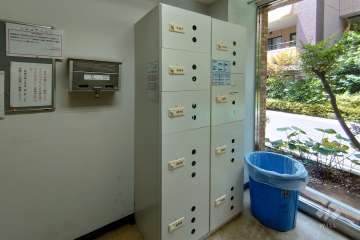宅配ボックス