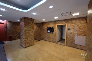 エントランスホール