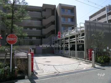 敷地内駐車場