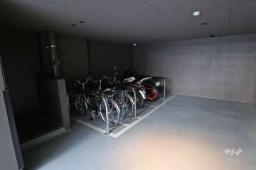 駐輪場