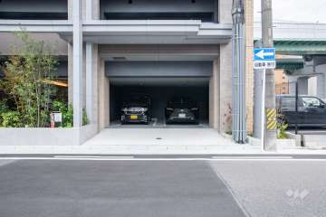 敷地内駐車場（屋内平面式）