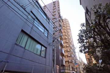 日神パレステージ三軒茶屋2の外観(北側から)