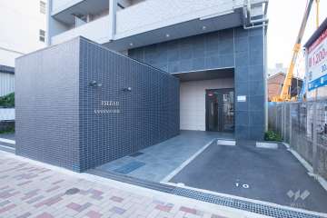 エントランスアプローチ
