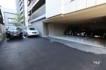 敷地内駐車場(屋外平面式・屋内平面式)