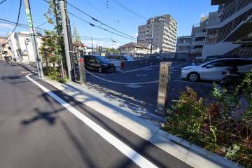 駐車場の出入口