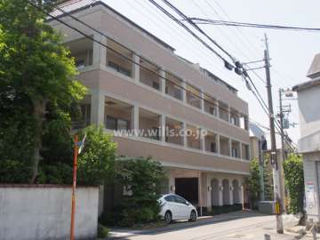 ロイヤル芦屋川の外観（北東側から）