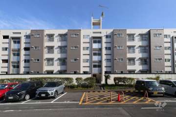 本地ヶ原住宅2号棟の外観（北側から）