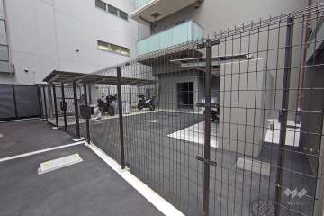 駐輪場の出入り口