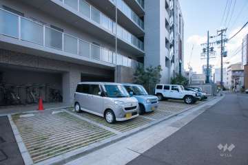 敷地内駐車場（屋外平面式）