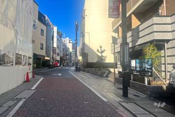 敷地南西側の前面道路