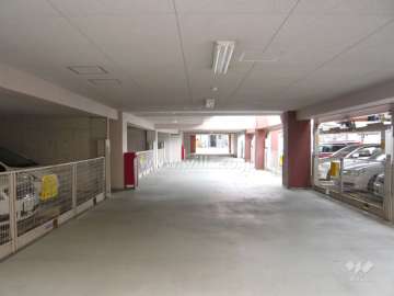 敷地内駐車場