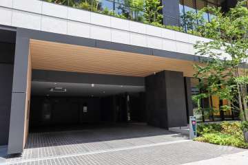 駐車場の出入口