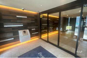 エントランスはオートロック付きです。