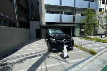 敷地内駐車場（屋外平面式）