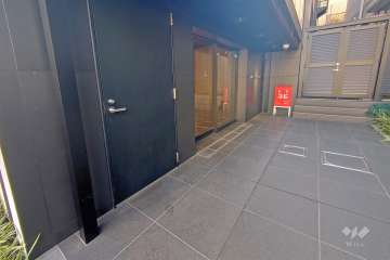 エントランスアプローチ