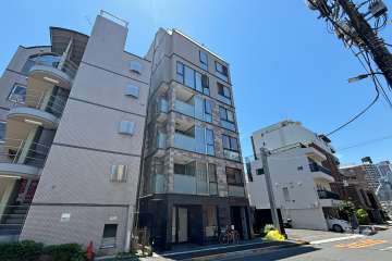 ロイヤルシーズン東麻布の外観（北東側から）