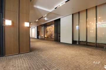 エントランスホール