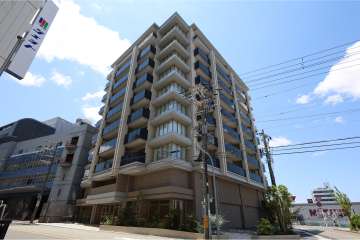 レ・ジェイド箕面船場 サウスレジデンスの外観（北西側から）