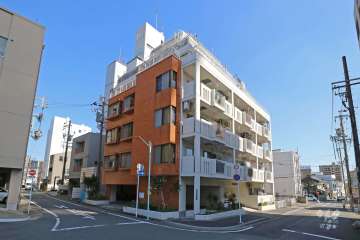 パレス第三金山の外観(南西側から)