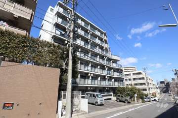 ナビシティ一社の外観（南西側から）