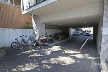 駐輪場・バイク置場