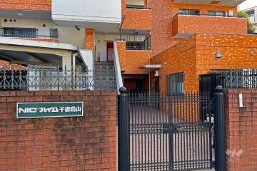 敷地の出入り口