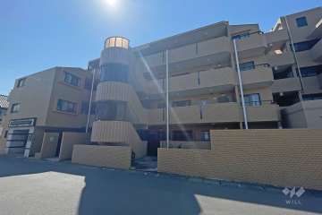 ライオンズマンション武蔵中原の外観（北西側から）