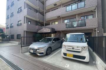 敷地内駐車場（屋外平面式）　