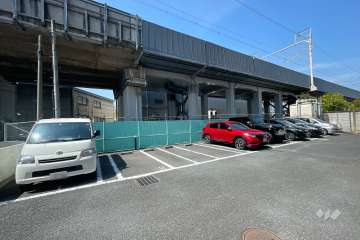 敷地内駐車場（屋外平面式）　