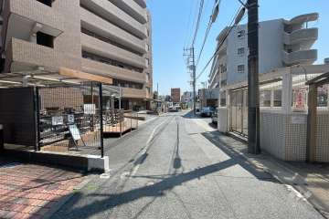 敷地南西側の前面道路　
