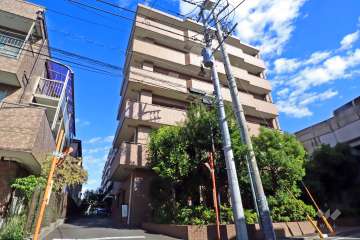 朝日シティパリオ多摩川の外観（南西側から)