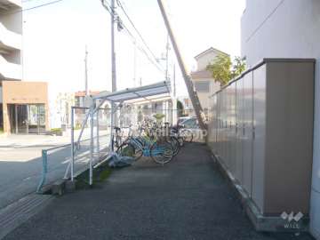 周辺は第一種中高層住居専用地域に指定された