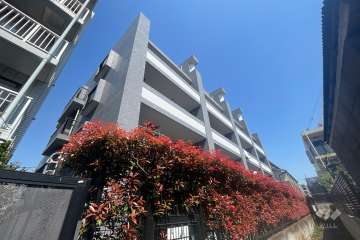 武蔵新城デュープレックスの外観（南西側から）