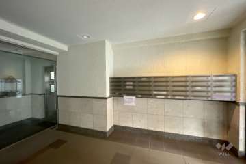 エントランスホール