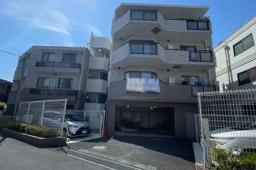 ラコスタ１２木月の外観（北西側から）