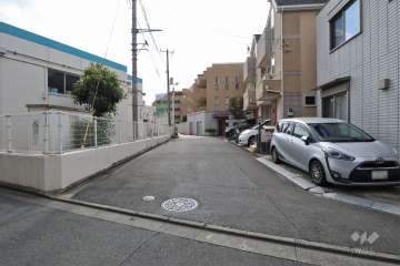 敷地北側の通路