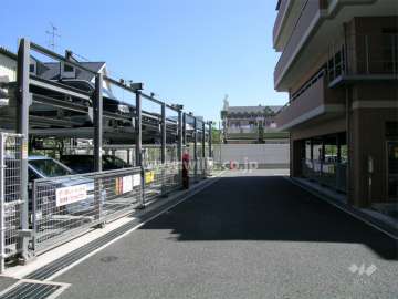敷地内駐車場