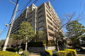 元住吉パークホームズマスターズコートの外観（南西側から）　