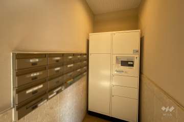 宅配ボックスと共用ポスト