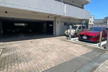 敷地内駐車場（屋外機械式・屋内平面式）