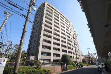 コスモ平間ロイヤルフォルムの外観(北西側から)　