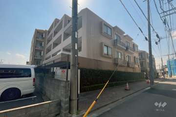 グランヒルズ武蔵新城の外観（北東側から）　　
